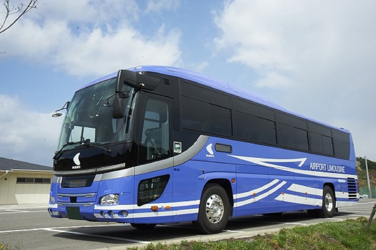 Kansai Limousine Bus - Kansai Airport to/from Osaka Umeda/Namba OCAT/Kyoto/Tempozan/USJ - სურათი 4