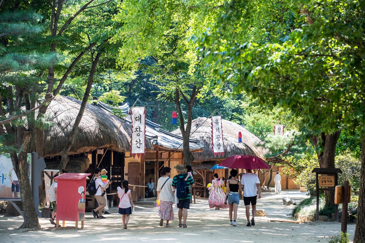 Korean Folk Village and Suwon Hwaseong Fortress Full-Day Tour from Seoul - სურათი 5