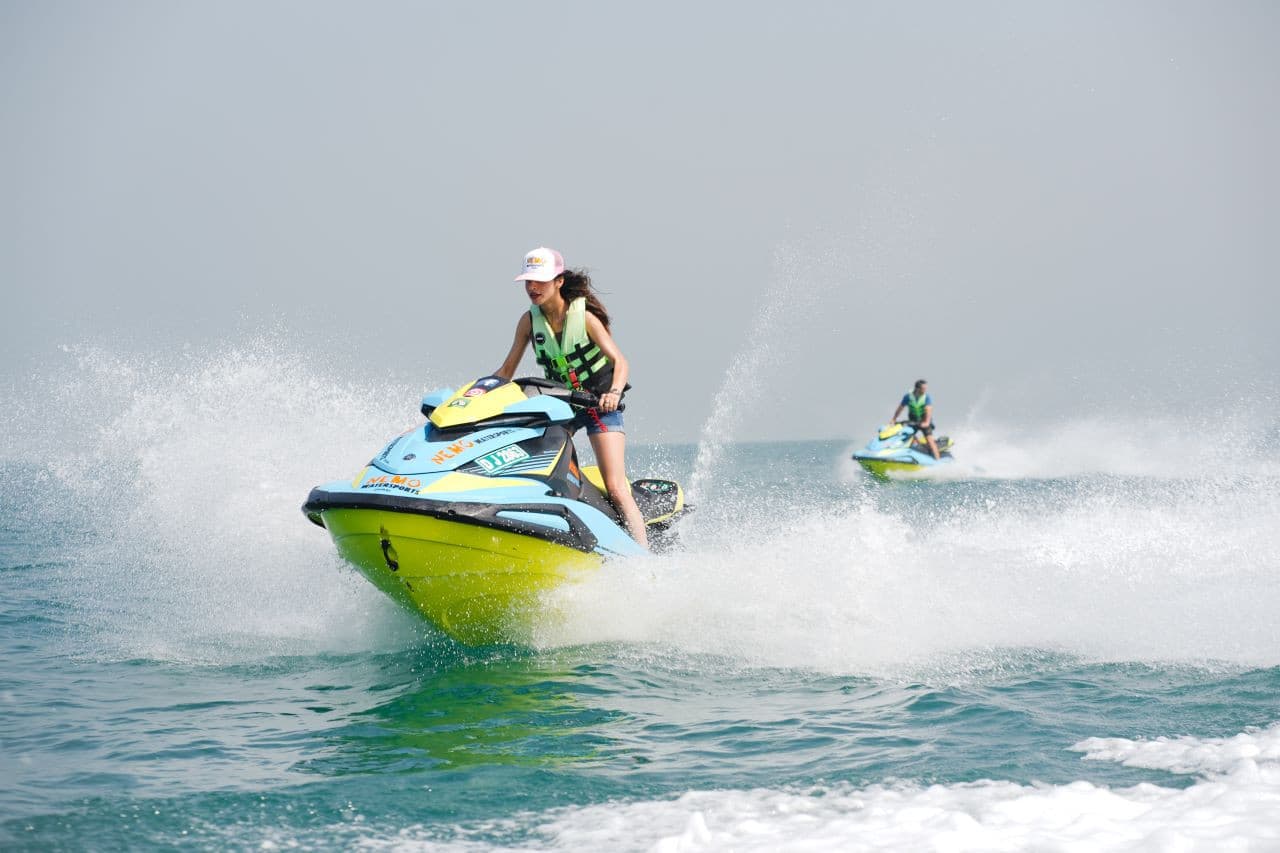 Jet Ski Tour in Dubai - სურათი 4