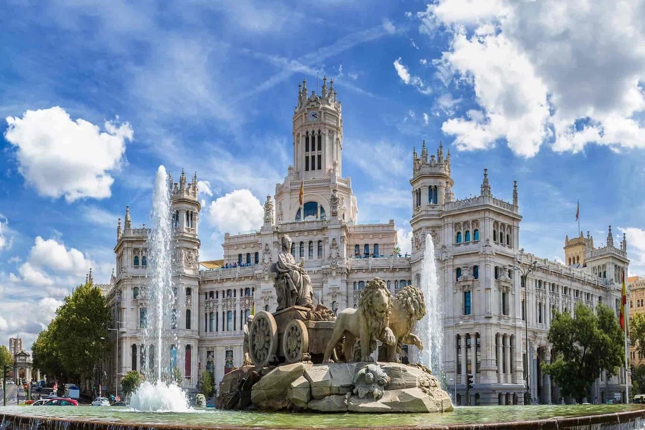 City Sightseeing Madrid Hop-on Hop-off Bus Tour - სურათი 4