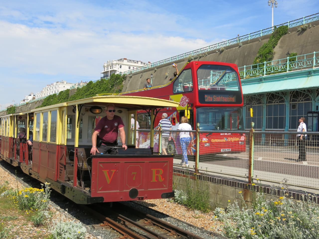 City Sightseeing Brighton Hop-on Hop-off Bus Tour - სურათი 6