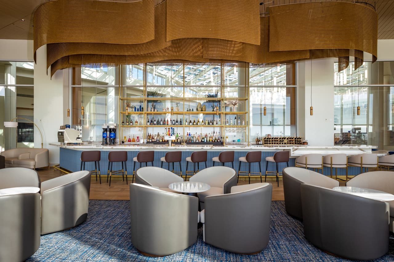 Plaza Premium Lounge - Orlando International Airport Terminal C - სურათი 3