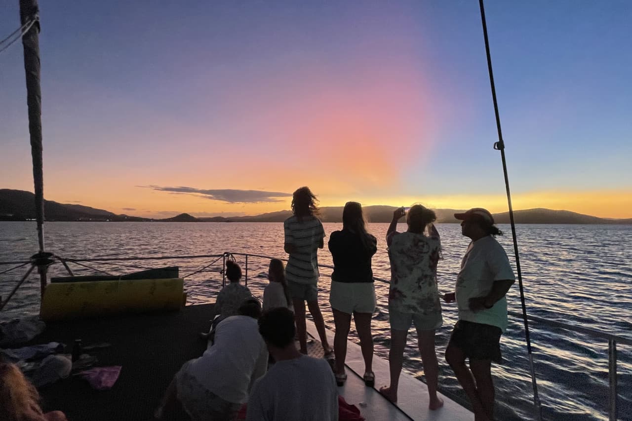 Tongarra Day Sailing Tour - სურათი 4