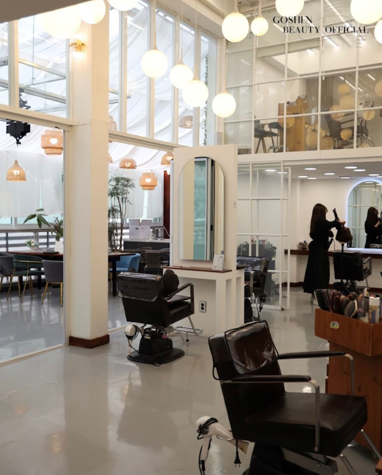 Korean Celebrity Salon Experience: Beauty Make-up and Hair Styling - სურათი 9
