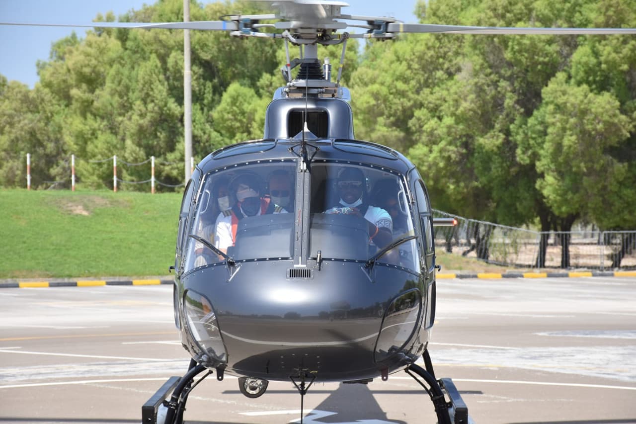 Dubai Helicopter Tour by HeliDubai - სურათი 7