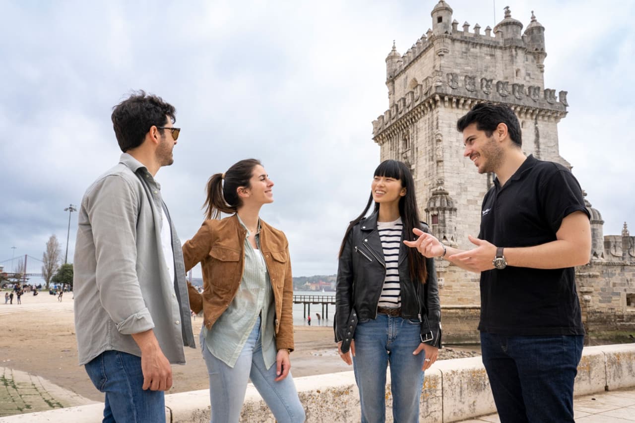 Sintra, Cascais, and Belem Full-Day Tour from Lisbon - სურათი 5