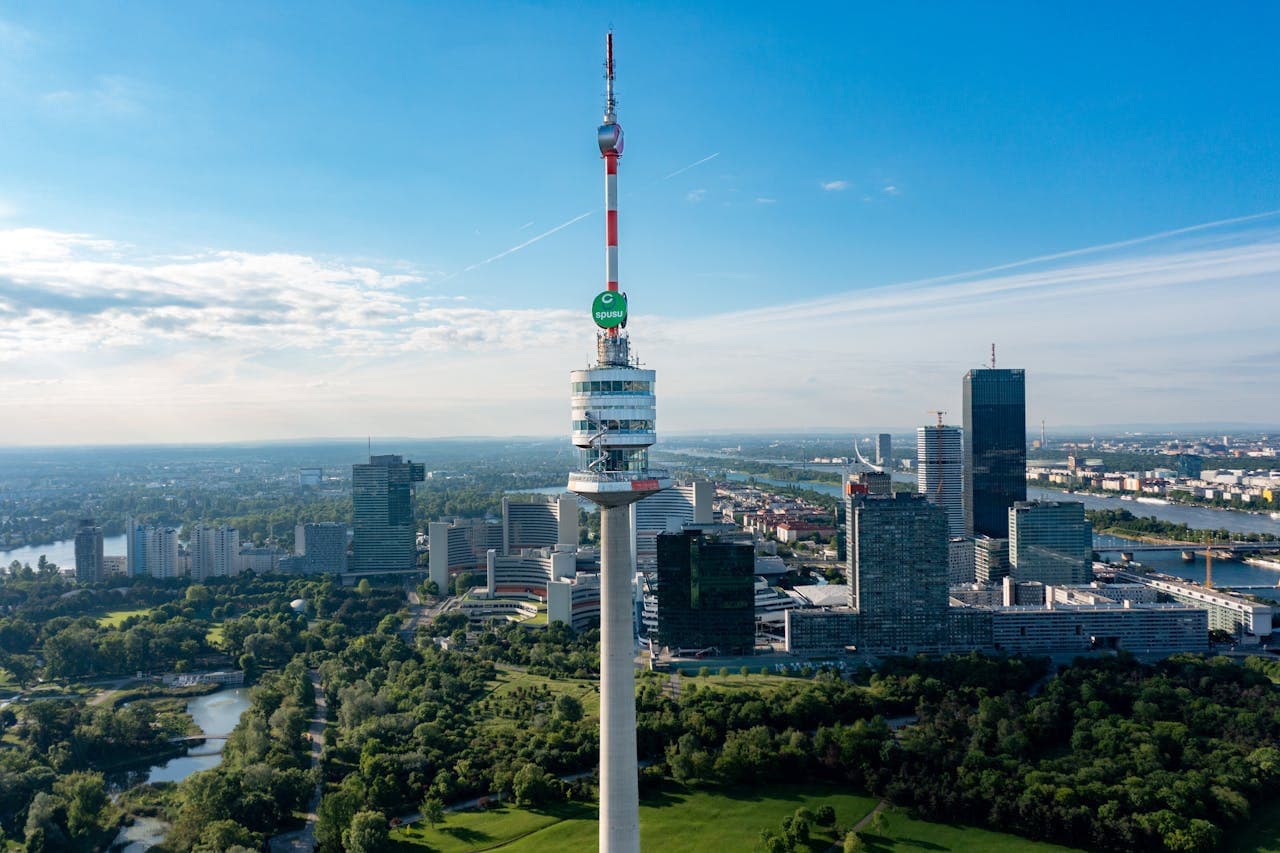Danube Tower - სურათი 5