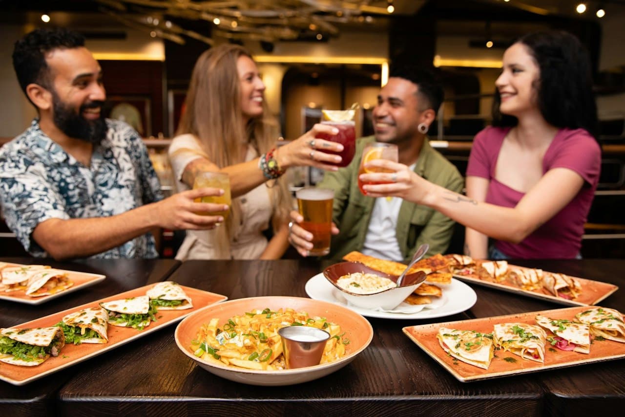 Hard Rock Cafe New York Times Square Dining Experience - სურათი 8