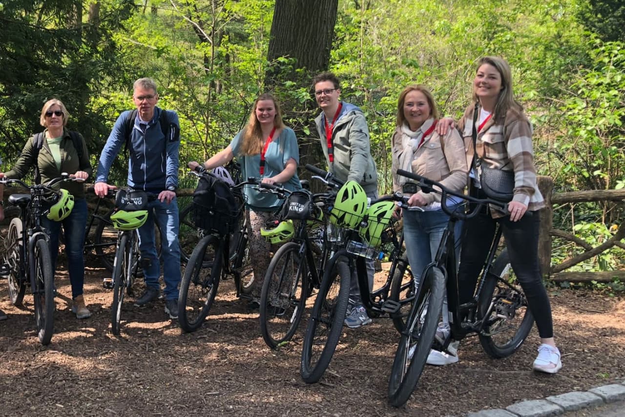 New York City Central Park Guided Bike Tour - სურათი 7