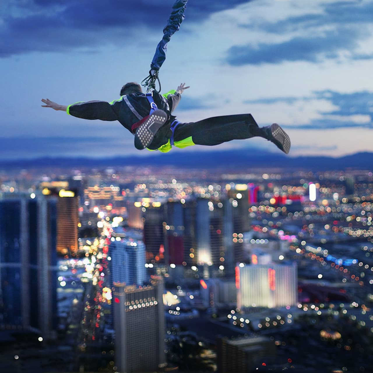 SkyPod, SkyJump, and Thrill Rides at The STRAT Tower - მთავარი სურათი