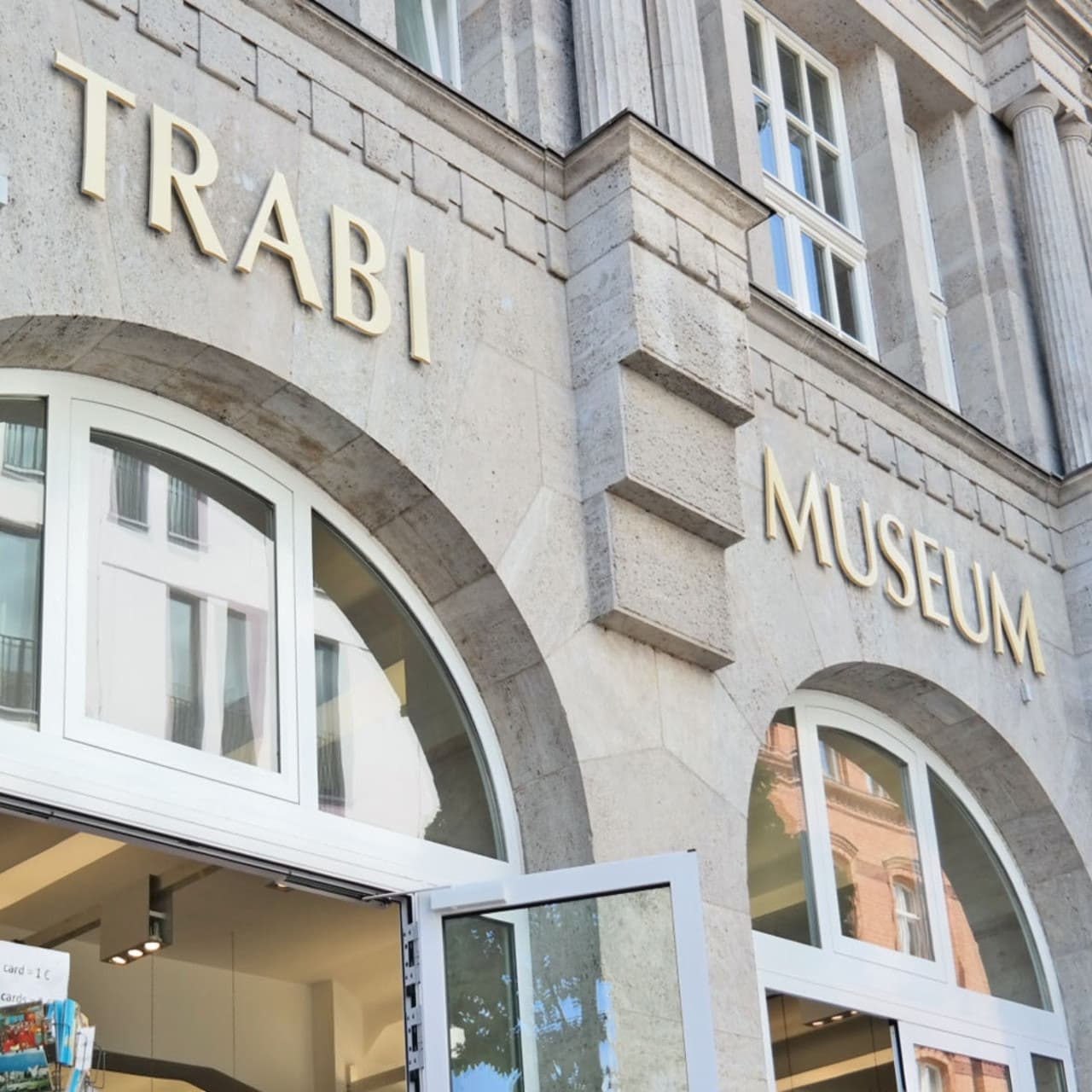 Trabi Museum - სურათი 2