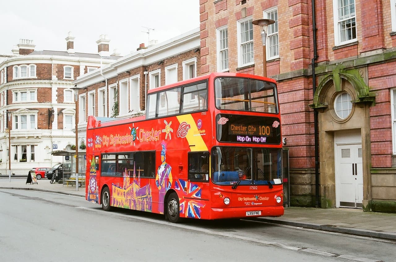 City Sightseeing Chester Hop-on Hop-off Bus Tour - სურათი 3