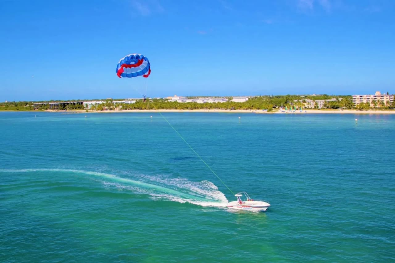 Parasailing Experience in Key West - სურათი 7