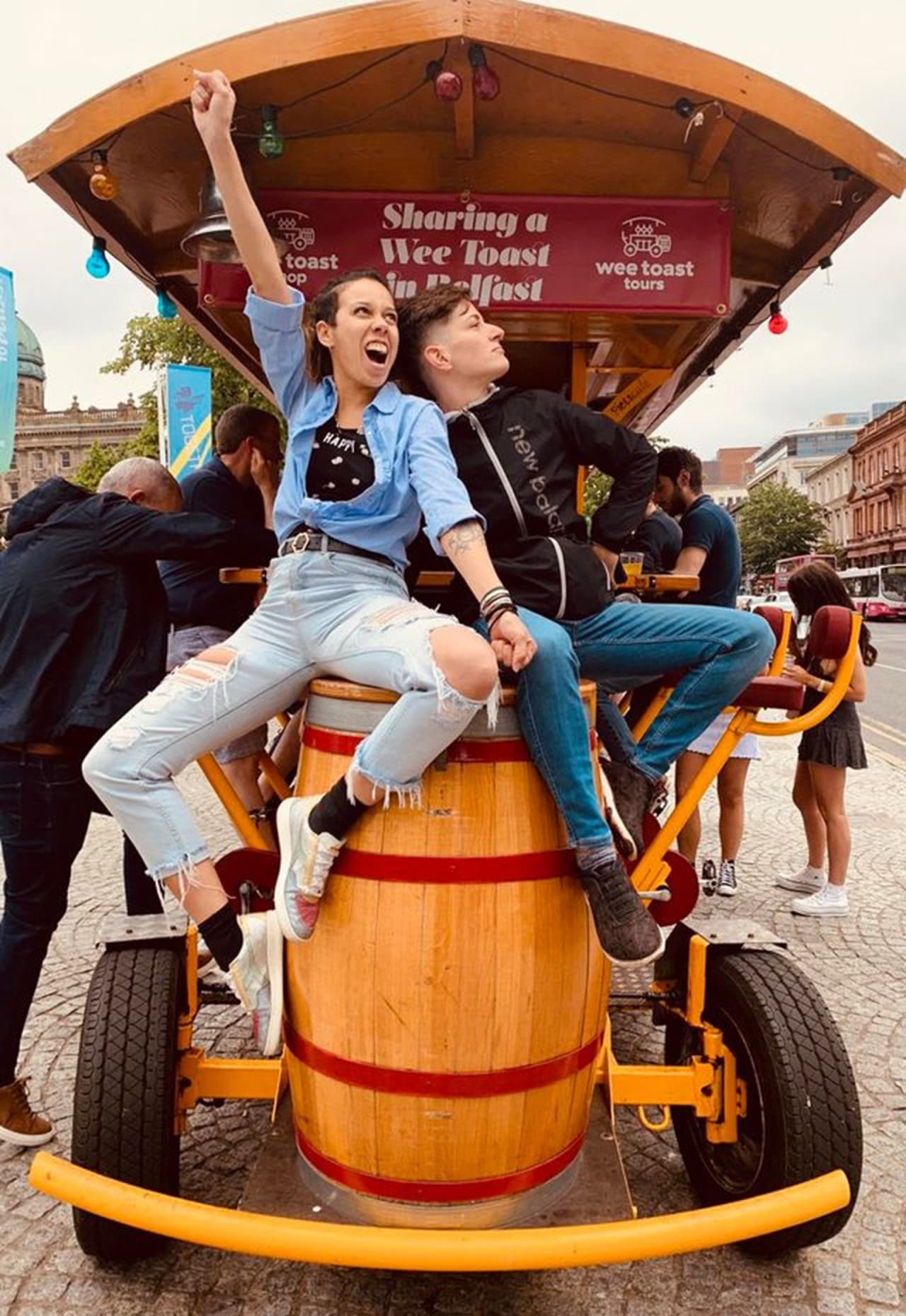 Original Beer and Prosecco London Bike Tour by Wee Toast Tours - სურათი 5