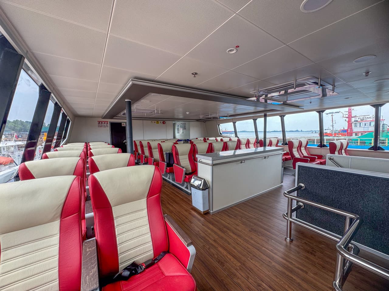 Majestic Fast Ferry Ticket between Singapore and Batam - სურათი 7