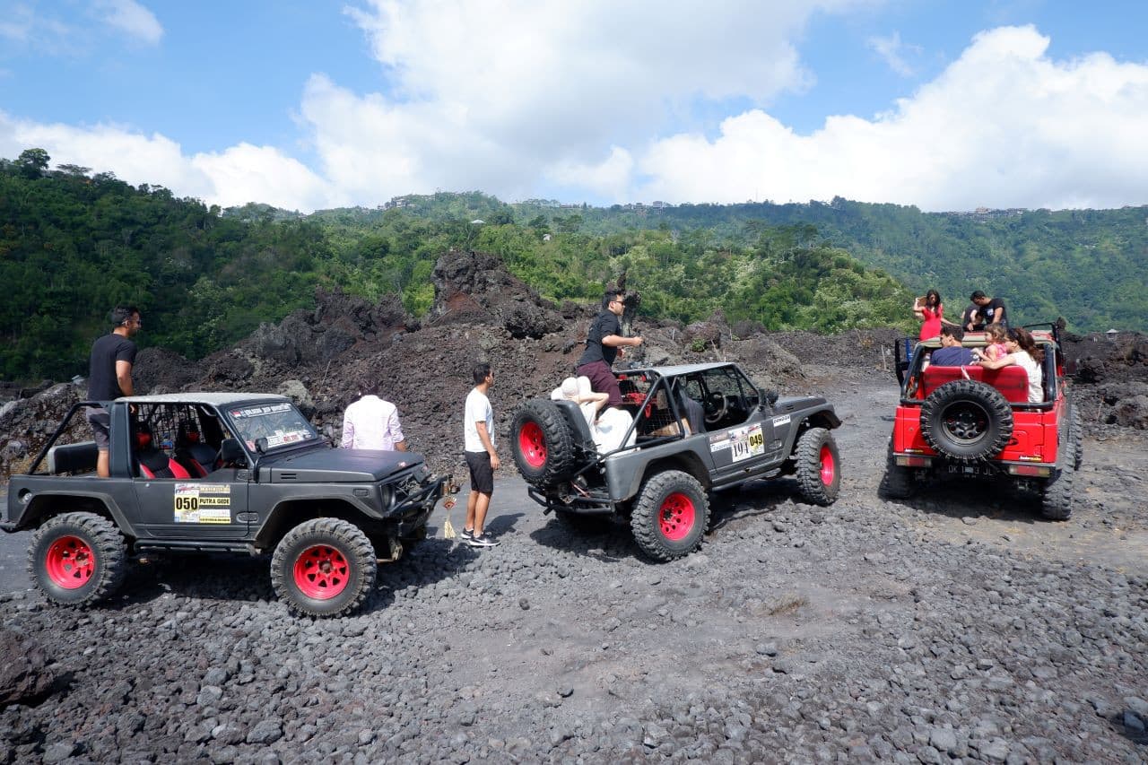 Mount Batur 4WD Jeep Tour - მთავარი სურათი