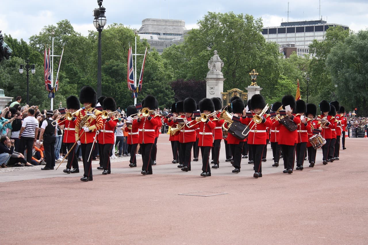 Full Day London with Changing of the Guard and Thames River Cruise - სურათი 10