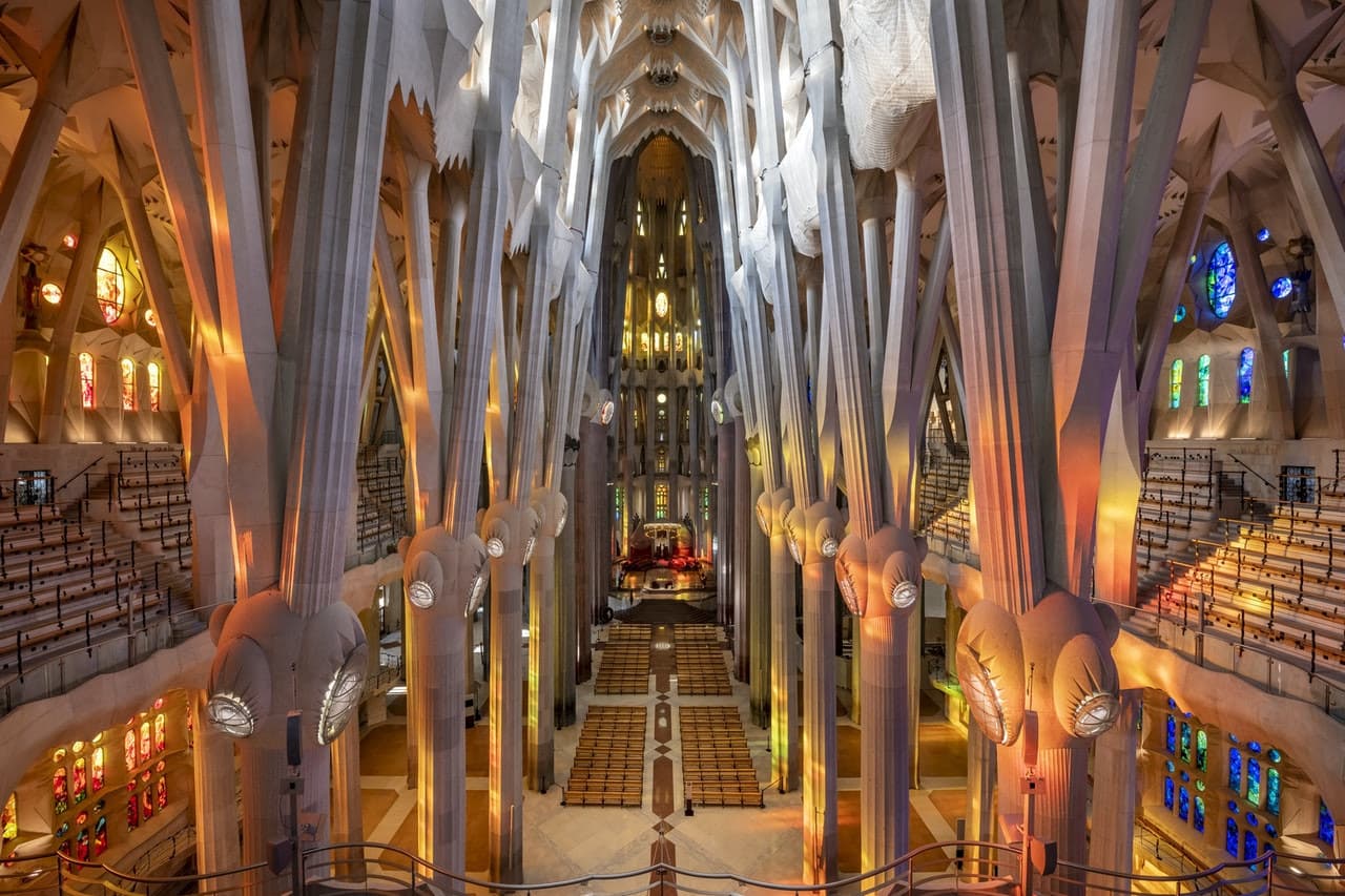 Sagrada Familia Ticket with Optional Tower Access - სურათი 2