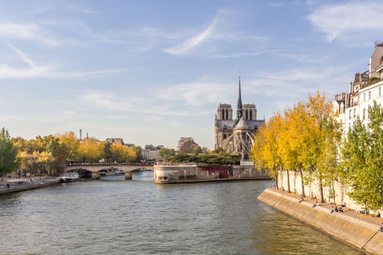 Paris Open-Top Bus Tour, Seine River Cruise, and Eiffel Tower Dining Experience - სურათი 7