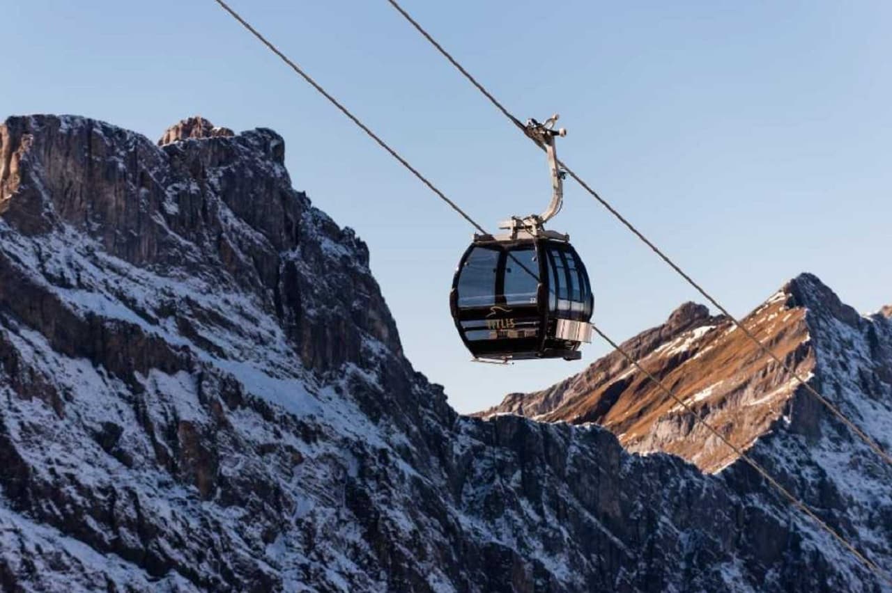 Mount Titlis Tour - სურათი 4