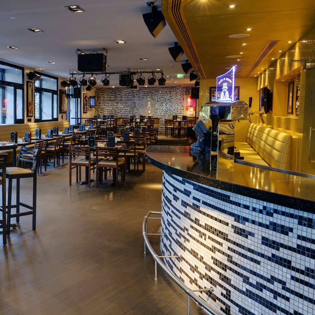 Hard Rock Cafe Berlin Dining Experience - სურათი 6