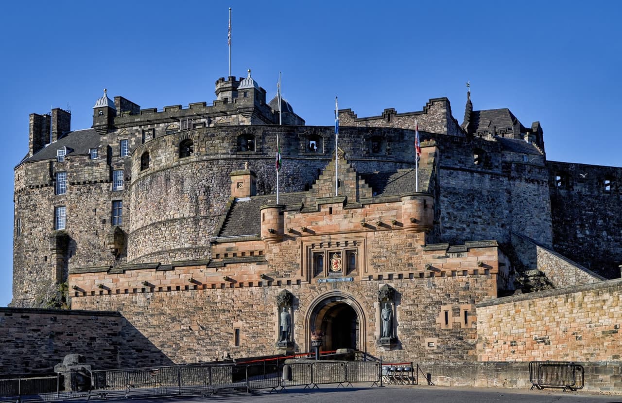 Edinburgh Castle Guided Tour with English-Speaking Guide & Entry - სურათი 2