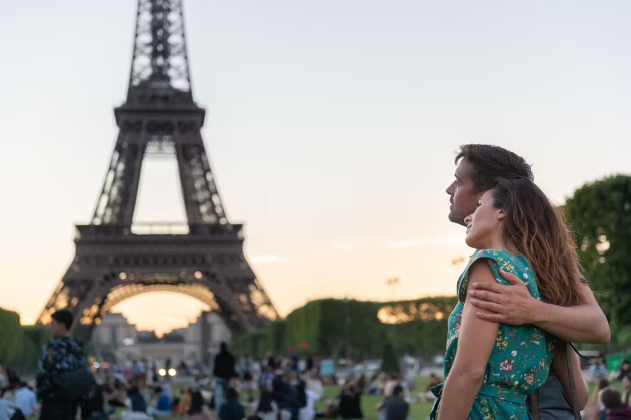 Eiffel Tower Reserved Access Tickets with Optional Summit - სურათი 12