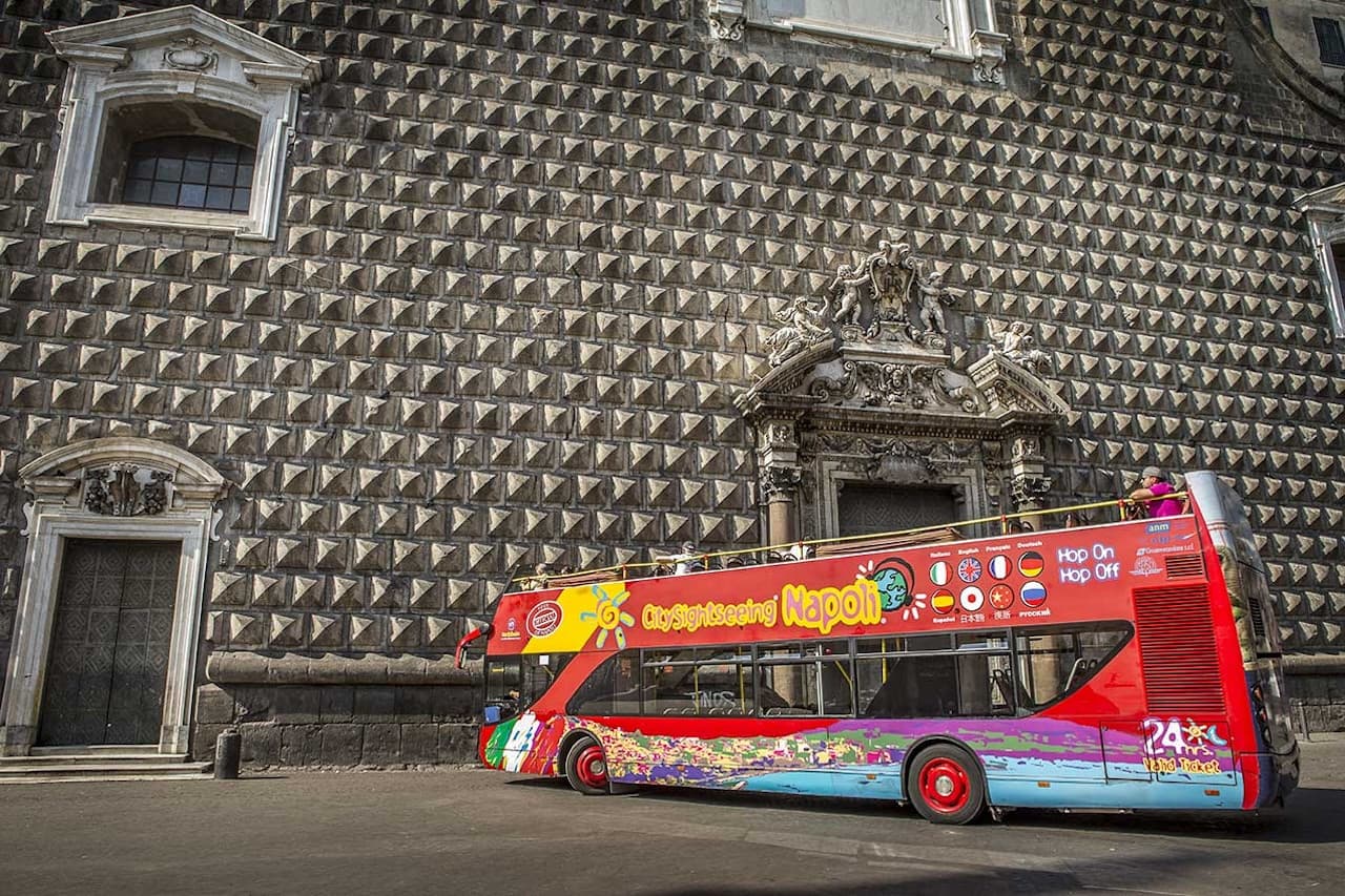 City Sightseeing Naples Hop-on Hop-off Bus Tour - სურათი 4