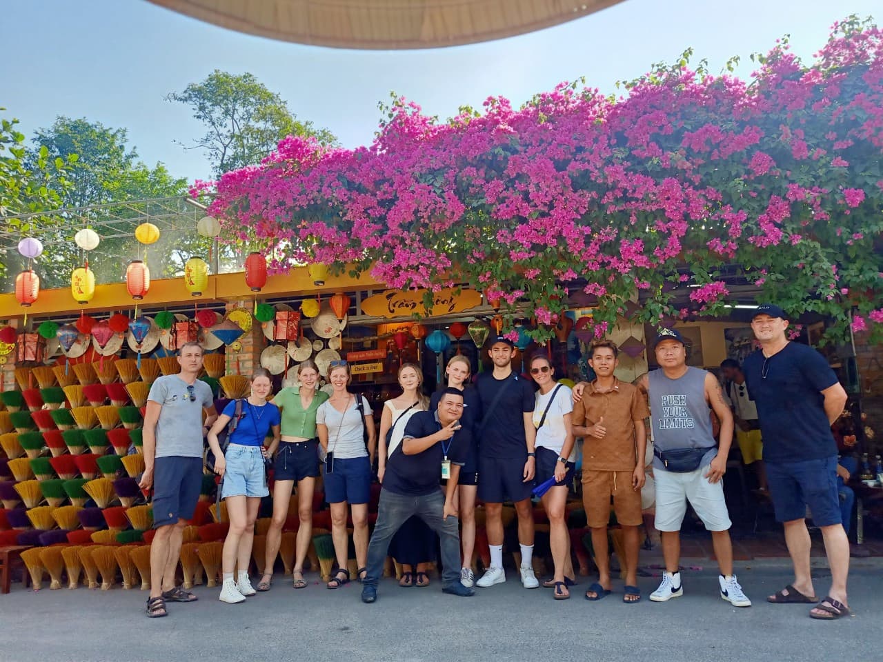 Hue City Tour with Dragon Boat Ride - სურათი 9