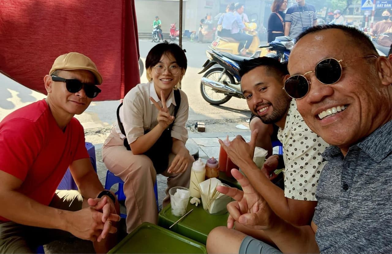 Egg Coffee Class and Hanoi Street Food Walking Tour - სურათი 7