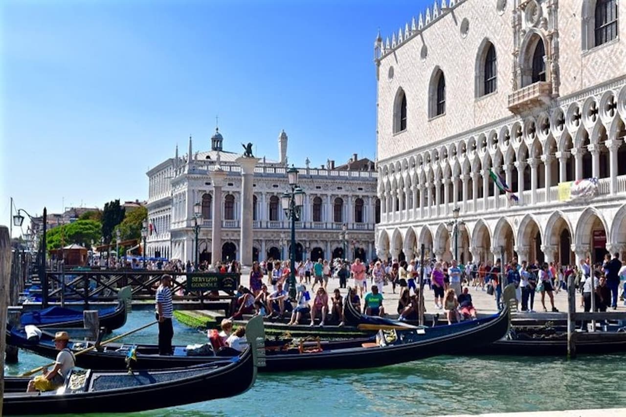 St. Mark's Basilica and Doge's Palace Skip-the-Line Guided Tour - სურათი 2