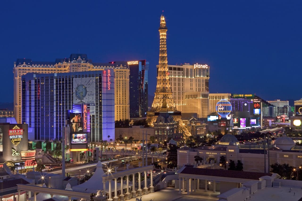 The Eiffel Tower Experience Las Vegas - მთავარი სურათი