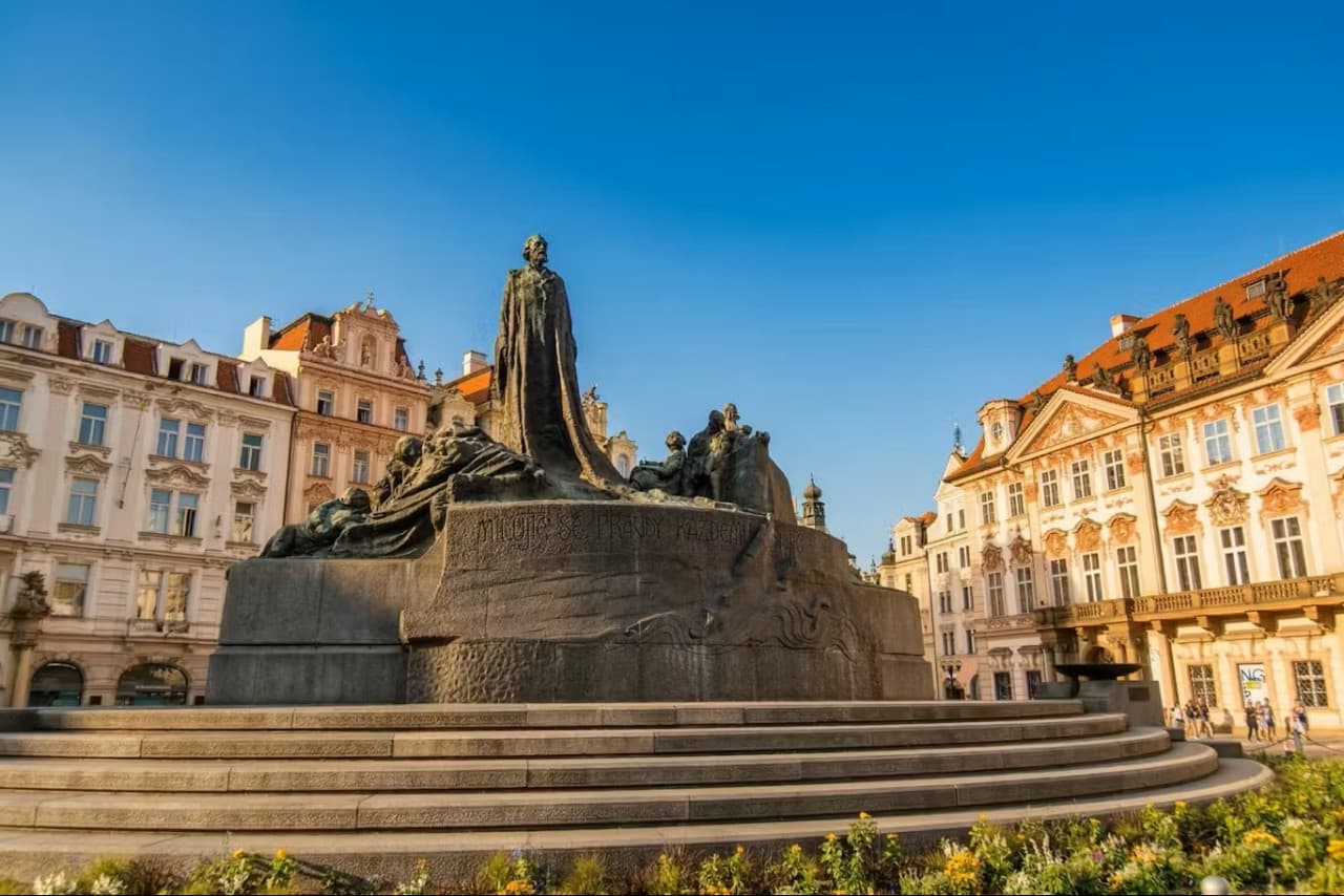 Prague National Museum Ticket + City Tour Audio Guide - სურათი 5