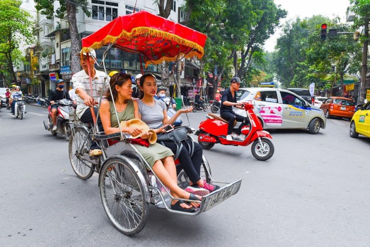 Hanoi Old Quarter Cyclo Tour with Egg Coffee Experience - მთავარი სურათი