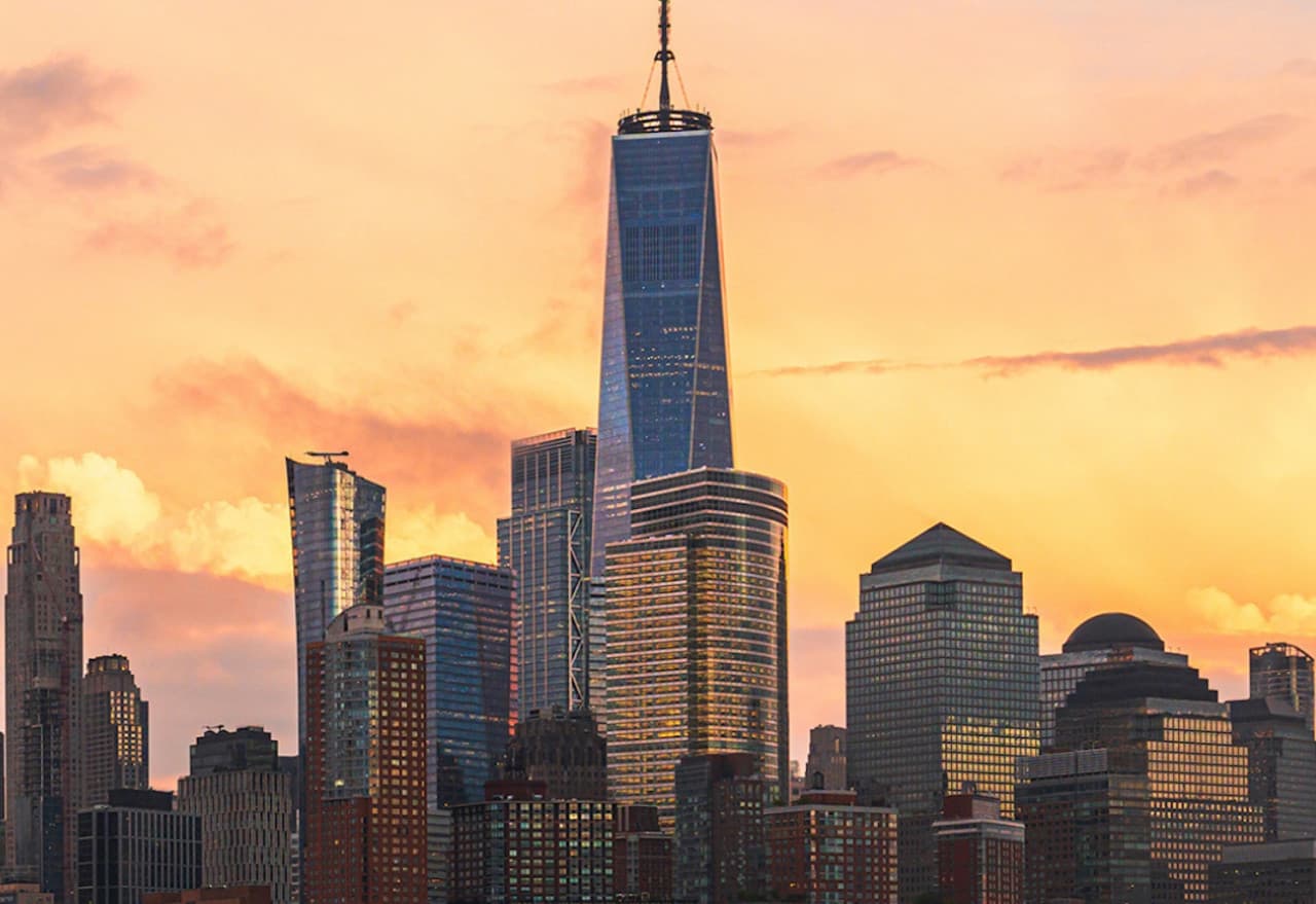 Circle Line "NYC Harbor Lights" Evening Cruise (2 hours): Reserved Straight-to-Board Ticket - სურათი 5