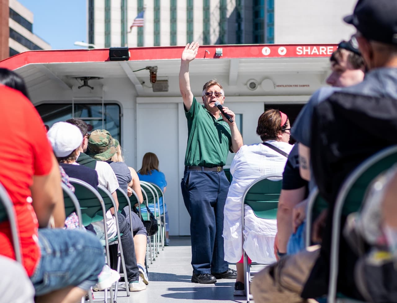 Official Circle Line Cruises, Midtown NYC: Reserved Straight-to-Board Ticket - სურათი 6