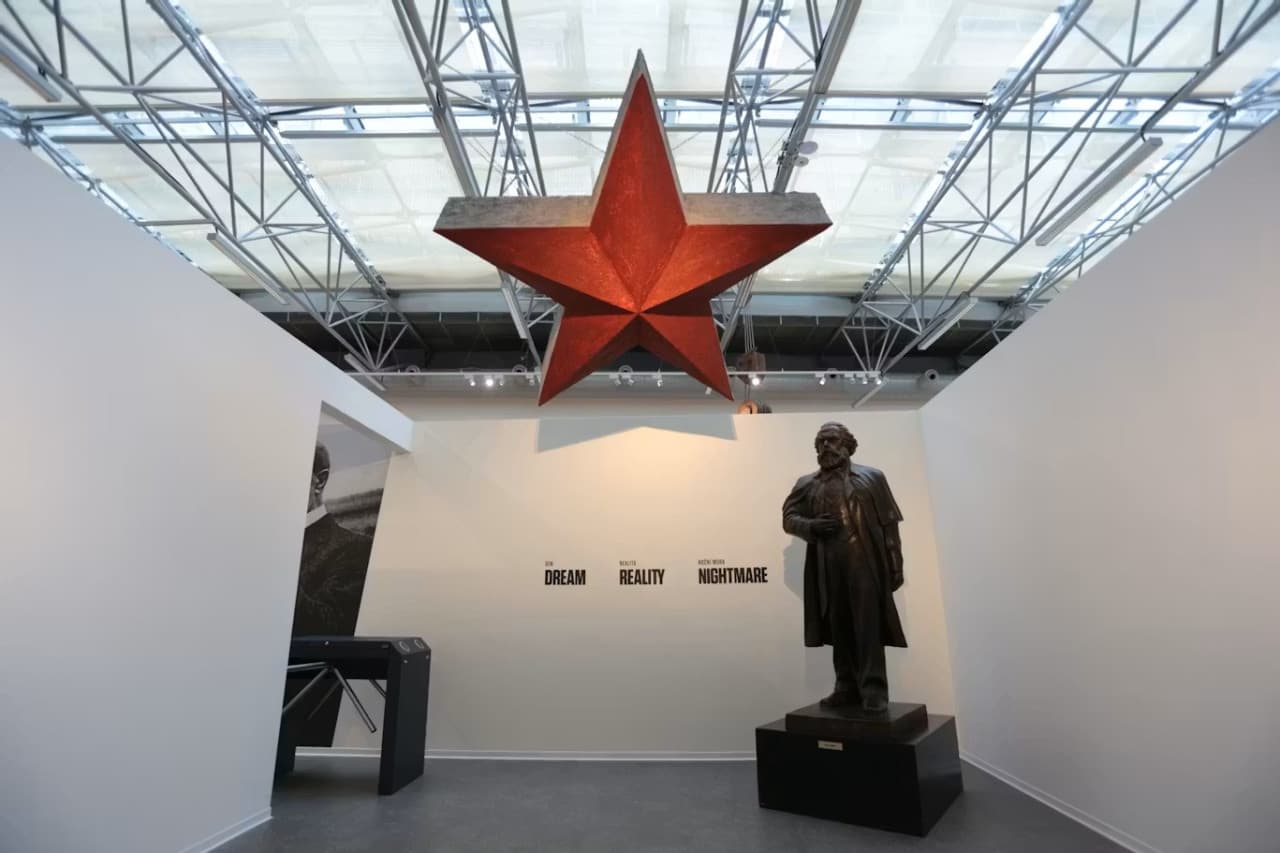 Museum of Communism Ticket - მთავარი სურათი