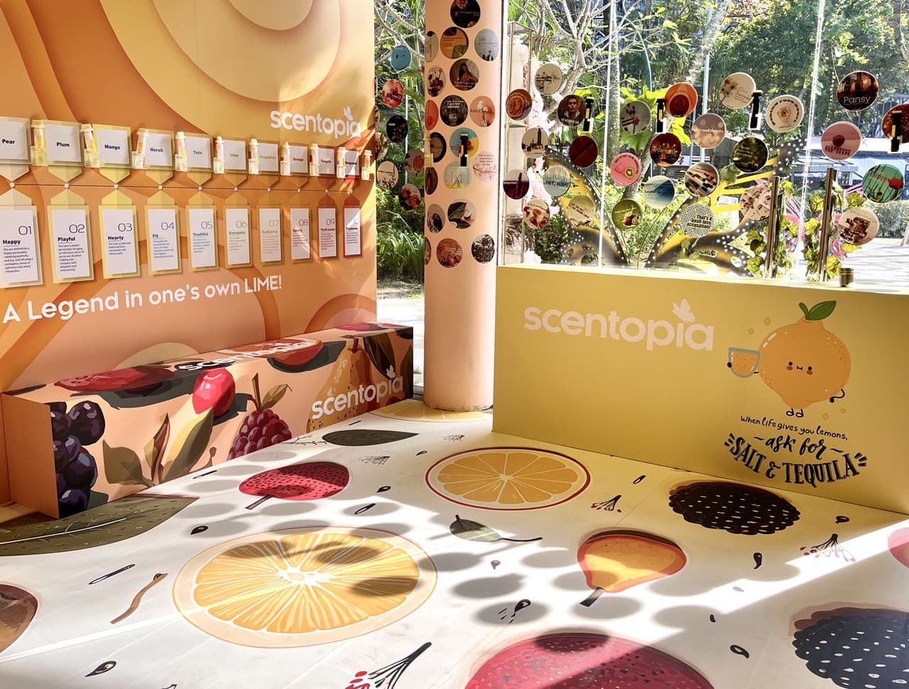 Scentopia Sentosa Perfume Making Workshop - სურათი 7