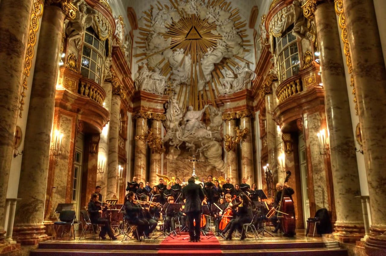 Vivaldi's Four Seasons Concert at St. Charles Church - სურათი 2
