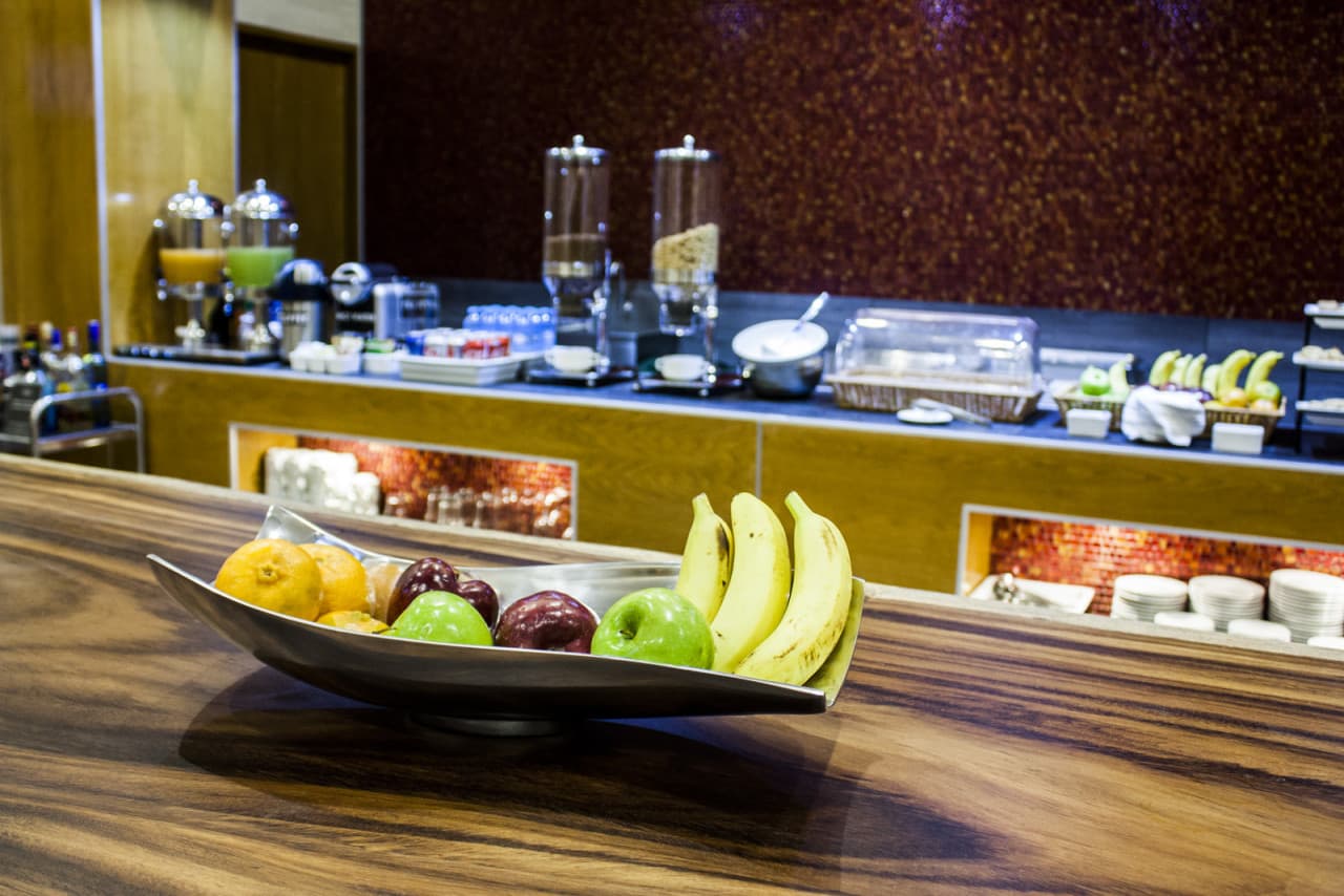 MERA Business Lounge - Cancun International Airport - სურათი 13