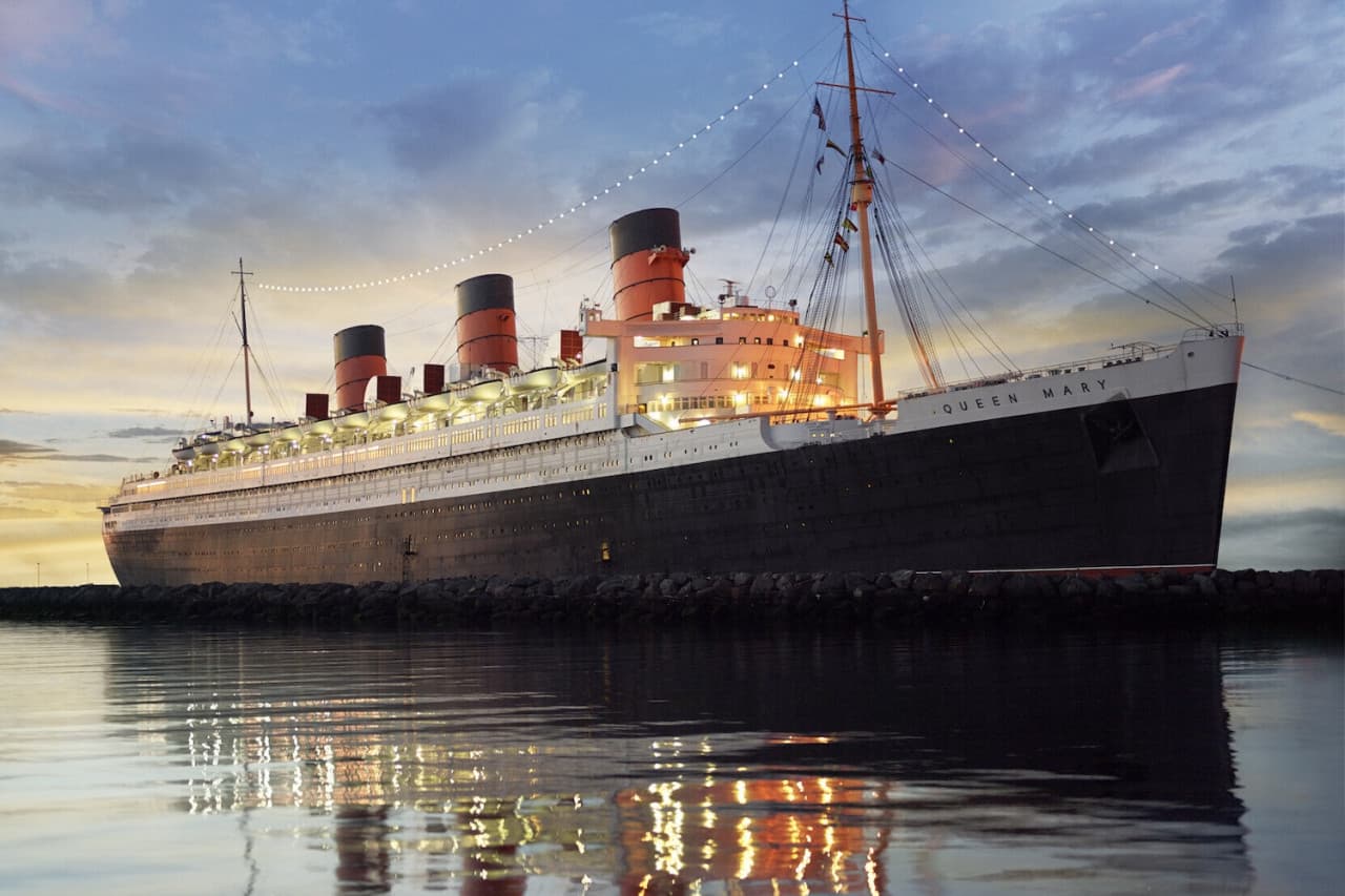 The Queen Mary Ticket - მთავარი სურათი