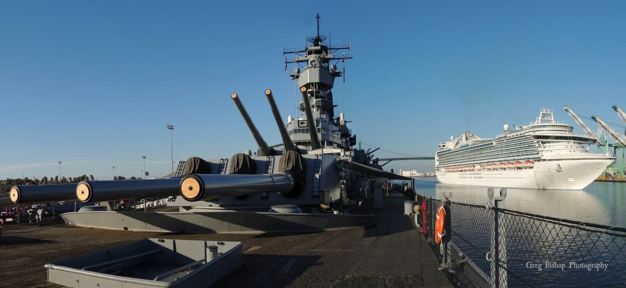Battleship Iowa Museum - მთავარი სურათი
