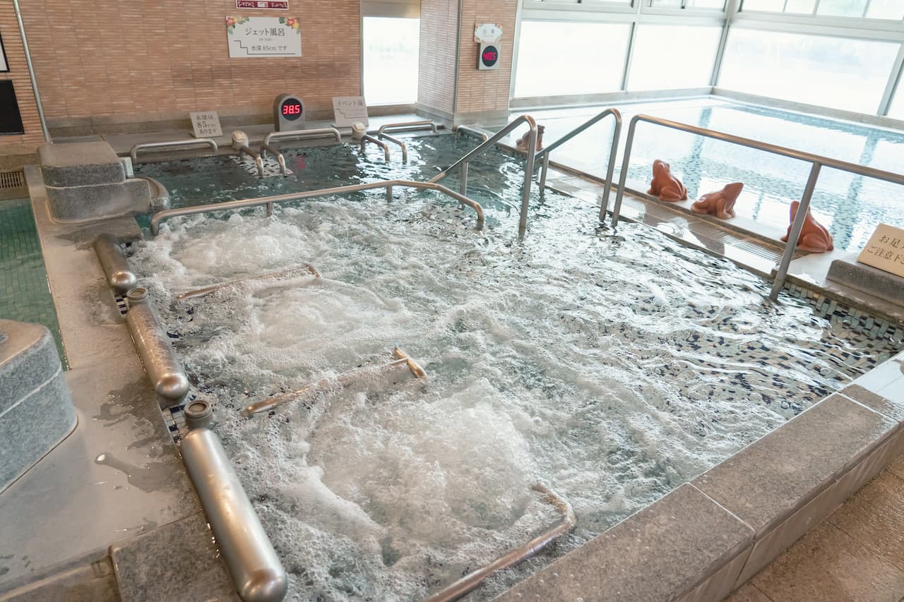 Osaka Tennen Onsen Naniwa-no-Yu - სურათი 4