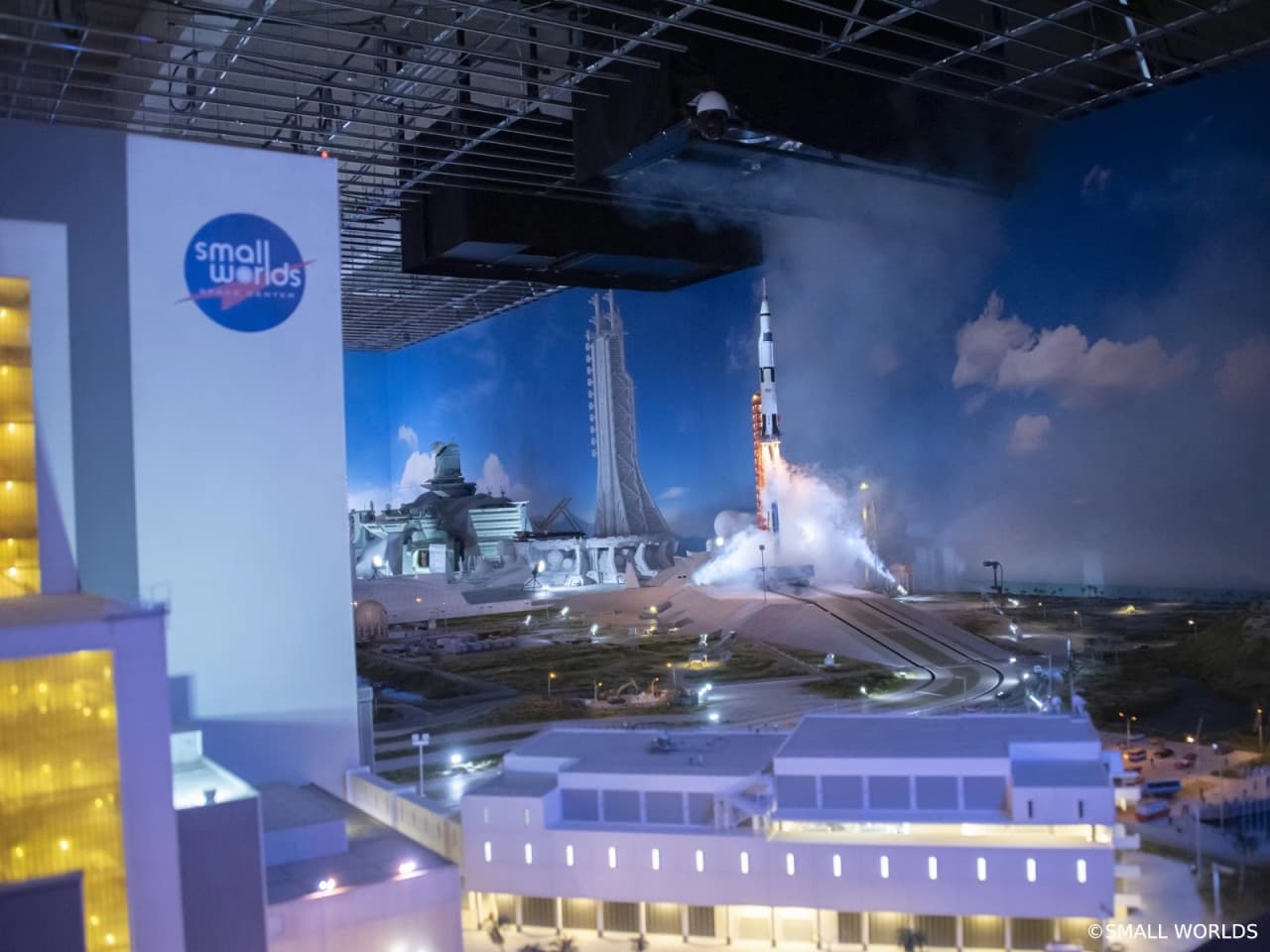 Small Worlds Tokyo - სურათი 4