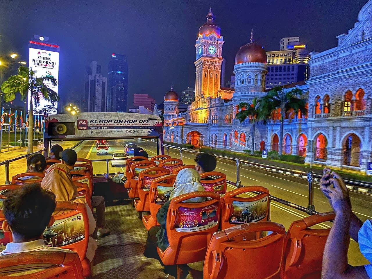 KL City of Lights Tour - სურათი 2