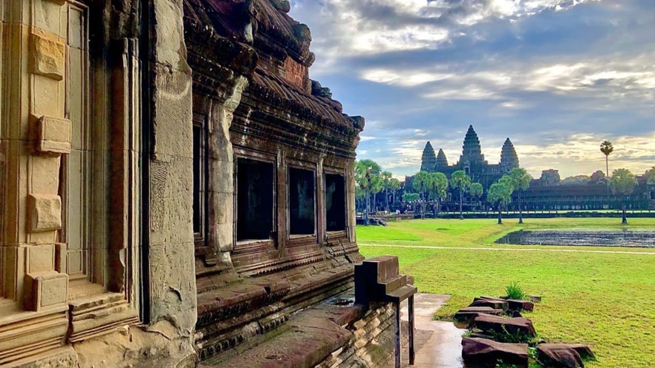 Kbal Spean Hiking Tour with Phnom Bakheng Sunset Experience - სურათი 2