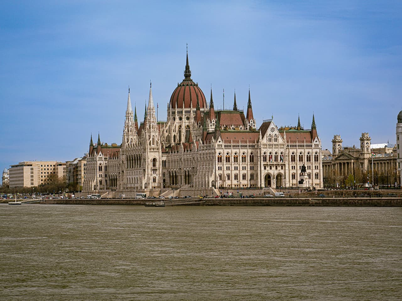 Budapest Parliament Panorama Sightseeing Cruise from Buda - სურათი 4