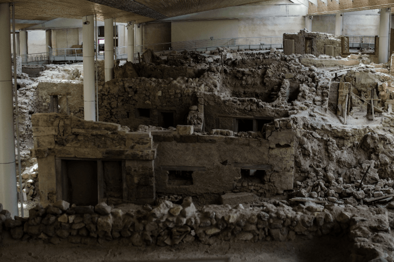 Akrotiri Archaeological Site - სურათი 5