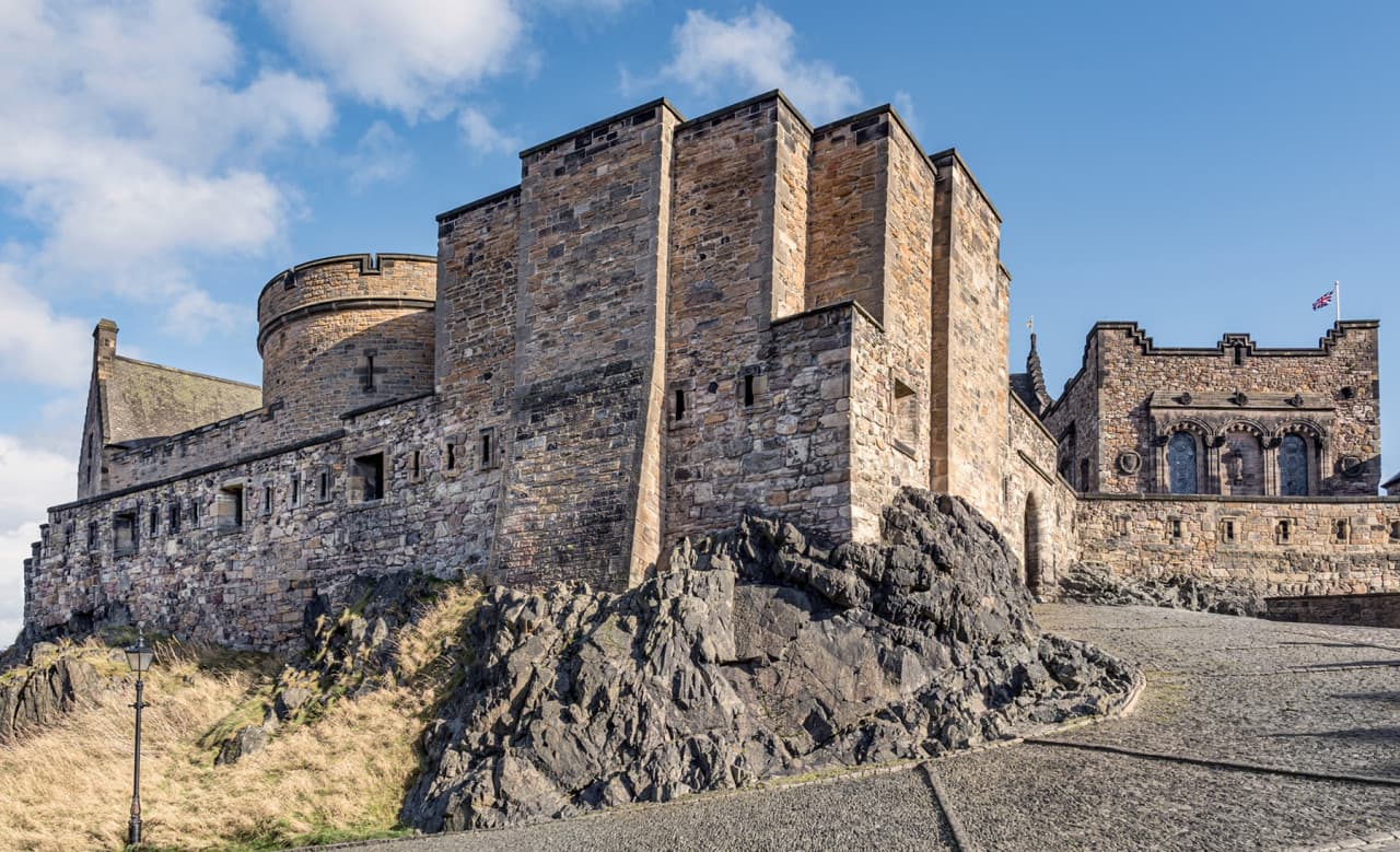 Edinburgh Castle Guided Tour with English-Speaking Guide & Entry - სურათი 5