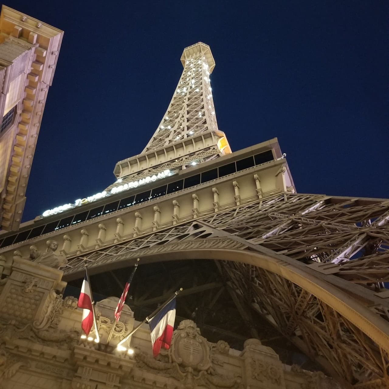 The Eiffel Tower Experience Las Vegas - სურათი 7